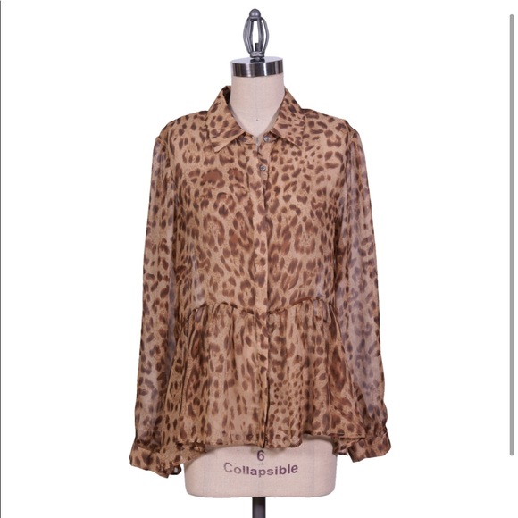 BLUE TASSEL: Silk Leopard Tiered Blouse - Picture 5 of 6
